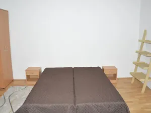 Pronájem bytu 2+kk, Praha - Břevnov, U Hvězdy, 45 m2