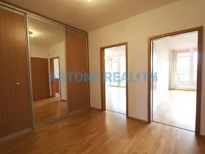 Pronájem bytu 3+kk, Praha - Stodůlky, Smíchovská, 141 m2