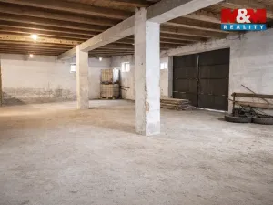 Prodej skladu, Domoušice, 1400 m2