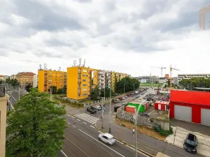 Pronájem bytu 2+kk, Praha - Holešovice, Plynární, 56 m2