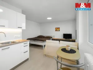 Prodej bytu 1+kk, Kladno - Kročehlavy, Benešovská, 37 m2