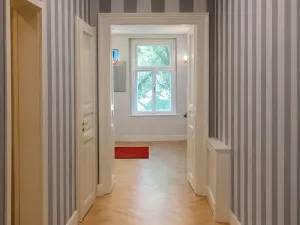 Pronájem bytu 2+kk, Praha - Karlín, Pernerova, 55 m2