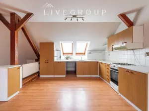 Prodej bytu 3+kk, Pohořelice, Vídeňská, 116 m2