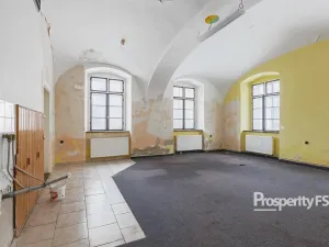 Prodej bytu 2+kk, Hostinné, Dolní brána, 38 m2