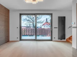 Pronájem bytu 6+kk a větší, Dolní Břežany, U Zámku, 237 m2