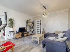 Prodej bytu 3+1, Praha - Hlubočepy, Lamačova, 63 m2