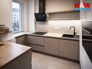 Pronájem bytu 2+kk, Praha - Bubeneč, Podbabská, 64 m2