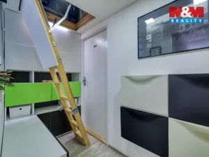 Pronájem bytu 3+kk, Plzeň - Doubravka, Školní, 60 m2