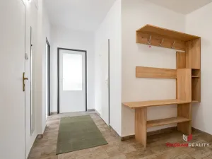 Pronájem bytu 3+1, Hradec Králové - Pouchov, K Sokolovně, 68 m2