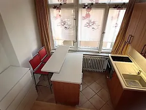 Pronájem bytu 1+kk, Praha - Holešovice, Heřmanova, 26 m2
