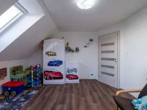Prodej rodinného domu, Běrunice, Spojovací, 140 m2