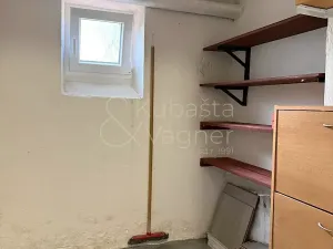 Pronájem bytu 3+1, Chrudim, Jabloňová, 62 m2