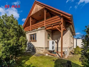 Prodej rodinného domu, Svinařov, Za Křenovkou, 160 m2