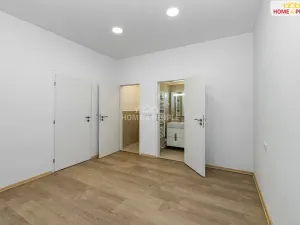 Prodej bytu 2+kk, Praha - Libeň, Novovysočanská, 37 m2