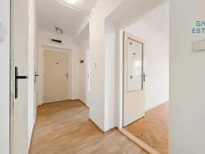 Prodej bytu 3+1, Jedlová, 71 m2