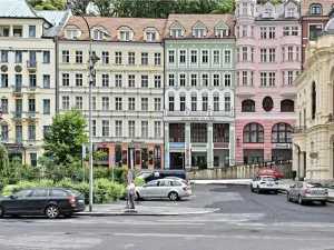 Prodej bytu 3+1, Karlovy Vary, Divadelní náměstí, 113 m2