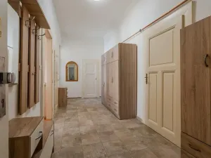 Pronájem bytu 2+1, Praha - Nusle, Pod sokolovnou, 77 m2