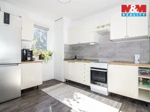 Prodej bytu 3+kk, Bečváry, 72 m2