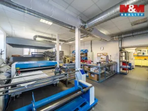 Pronájem kanceláře, Plzeň - Božkov, Božkovské náměstí, 172 m2