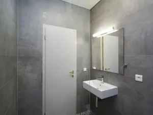 Pronájem kanceláře, Praha - Smíchov, Štefánikova, 70 m2