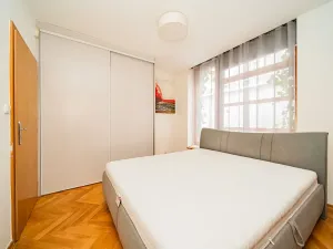 Pronájem atypického bytu, Praha - Staré Město, Bílkova, 40 m2