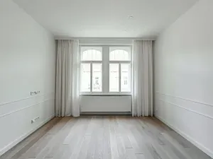 Pronájem bytu 3+kk, Praha - Vinohrady, náměstí Jiřího z Poděbrad, 93 m2