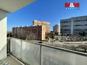 Pronájem bytu 1+1, Chomutov, Březenecká, 33 m2