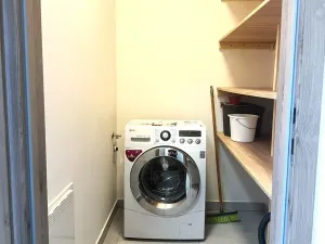 Pronájem bytu 3+kk, Praha - Dolní Měcholupy, Kardausova, 98 m2