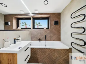 Pronájem bytu 3+kk, Zlatníky-Hodkovice, K Cihelně, 53 m2