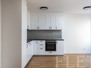Pronájem bytu 3+kk, Praha - Michle, Bítovská, 68 m2