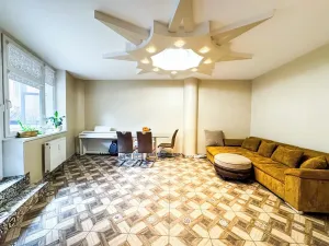 Prodej bytu 3+kk, Praha - Hlubočepy, Trnkovo náměstí, 85 m2