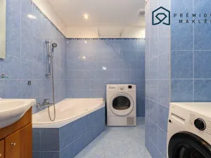 Prodej bytu 3+1, Bystřany, Pražská, 79 m2