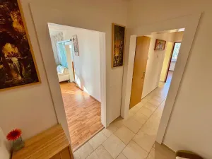 Prodej bytu 3+1, Praha - Malešice, Hostýnská, 74 m2