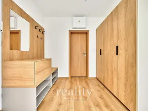 Pronájem bytu 1+kk, Znojmo, Kosmákova, 58 m2