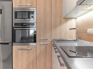 Prodej bytu 3+1, Brno, Krymská, 70 m2