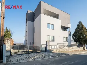 Pronájem bytu 4+kk, Kolín, Leoše Janáčka, 92 m2