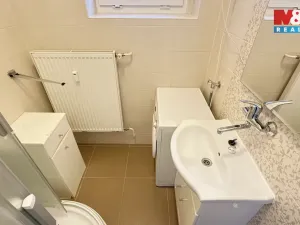 Pronájem bytu 2+1, Praha - Nusle, náměstí Hrdinů, 60 m2