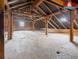 Prodej rodinného domu, Bořetín, 1072 m2