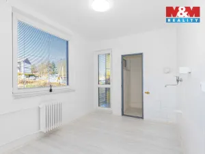 Prodej bytu 3+1, Dvůr Králové nad Labem, Pod Slévárnou, 73 m2