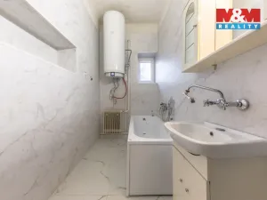 Prodej rodinného domu, Domousnice - Skyšice, 180 m2