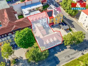 Prodej obchodního prostoru, Mariánské Lázně, Hlavní třída, 932 m2