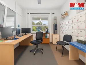 Prodej činžovního domu, Milovice, Topolová, 3337 m2