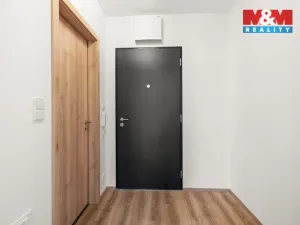 Pronájem bytu 1+kk, Kralupy nad Vltavou, Nádražní, 37 m2