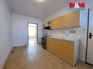 Prodej bytu 1+1, Klášterec nad Ohří - Miřetice u Klášterce nad Ohří, Pražská, 52 m2