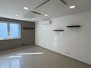 Pronájem kanceláře, Uherské Hradiště - Jarošov, Drahy, 56 m2