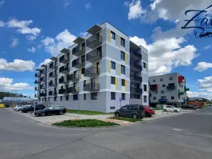 Pronájem bytu 1+kk, Kladno, Štěpána Rautenstraucha, 32 m2