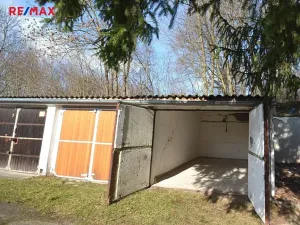 Prodej garáže, Slaný, Smečenská, 19 m2