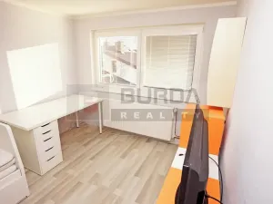 Pronájem rodinného domu, Neratovice, 246 m2