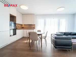 Pronájem bytu 2+kk, Praha - Stodůlky, Hábova, 68 m2