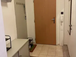 Pronájem bytu 2+kk, Praha - Ruzyně, Ciolkovského, 42 m2